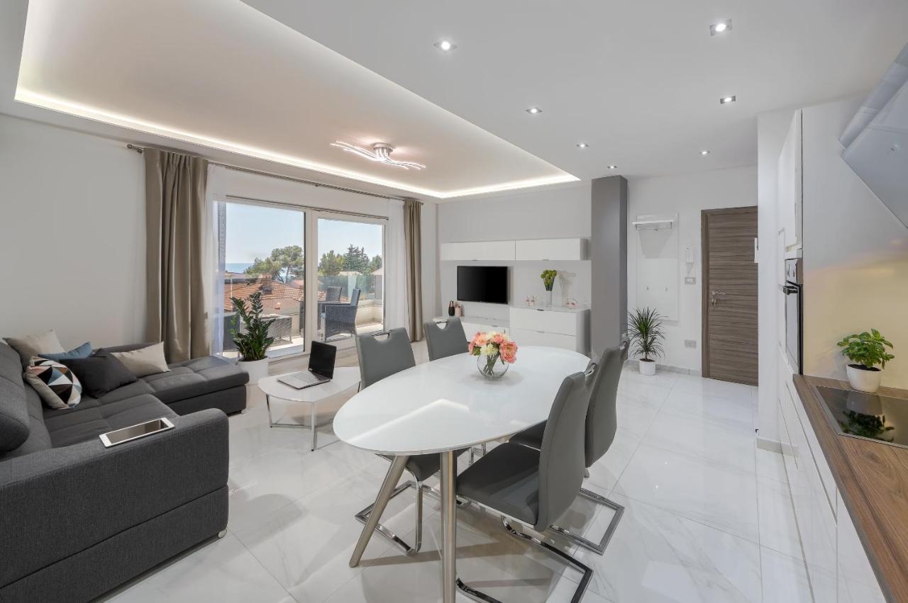Blue Dream Apartment Pula Exterior photo